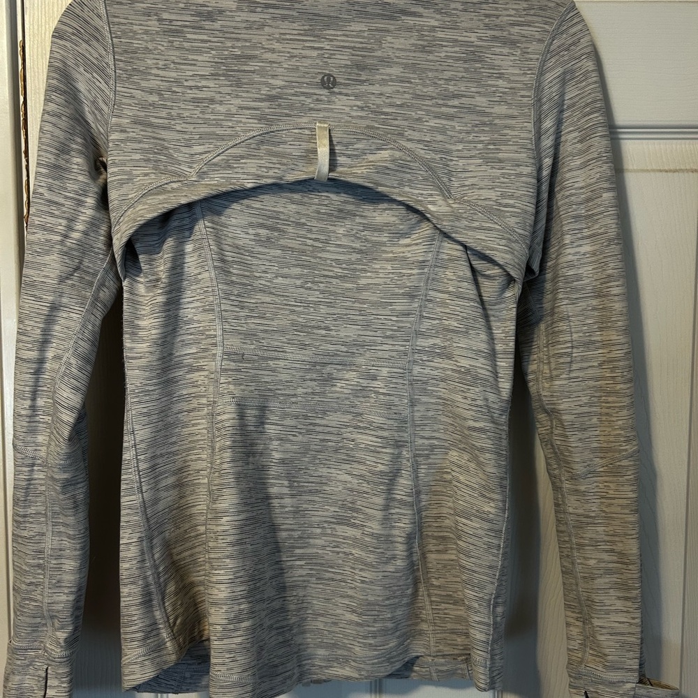 Lululemon Scuba Jacket - Picture 2 of 4